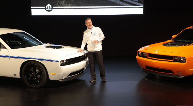 Illustration for article titled Hemi® 'Shaker' Returns – 2014 Challenger R/T And Mopar ’14 Challenger Models Deliver Power, Performance And Heritage